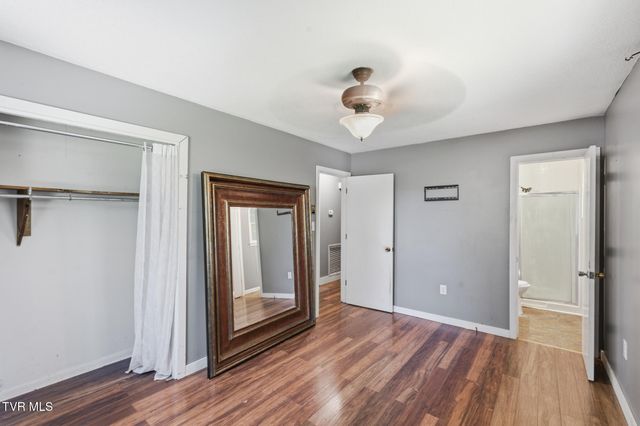 186 Brookwood Circle, Bristol, VA 24201