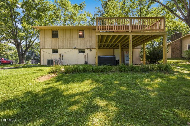 186 Brookwood Circle, Bristol, VA 24201