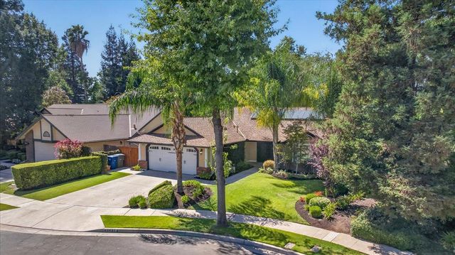 6495 N Vagedes Avenue, Fresno, CA 93711
