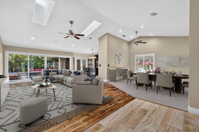 6495 N Vagedes Avenue, Fresno, CA 93711