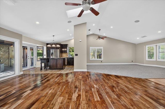 6495 N Vagedes Avenue, Fresno, CA 93711