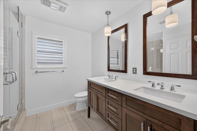 6495 N Vagedes Avenue, Fresno, CA 93711