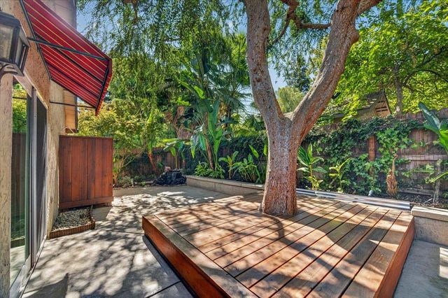 6495 N Vagedes Avenue, Fresno, CA 93711
