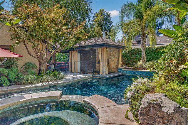 6495 N Vagedes Avenue, Fresno, CA 93711