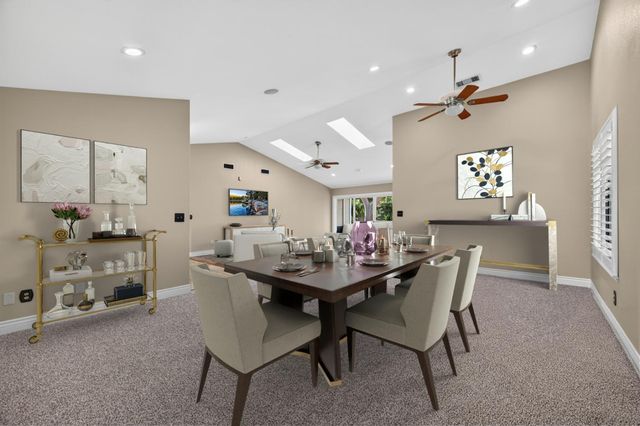 6495 N Vagedes Avenue, Fresno, CA 93711