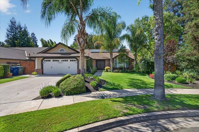 6495 N Vagedes Avenue, Fresno, CA 93711