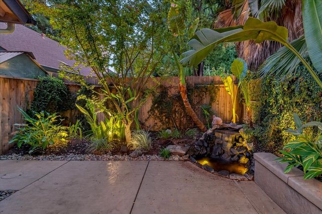 6495 N Vagedes Avenue, Fresno, CA 93711