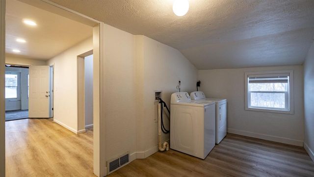 E1655 GRANDVIEW ROAD, Waupaca, WI 54981