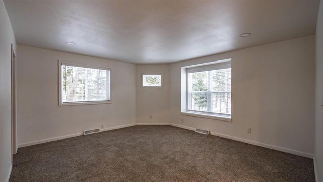 E1655 GRANDVIEW ROAD, Waupaca, WI 54981