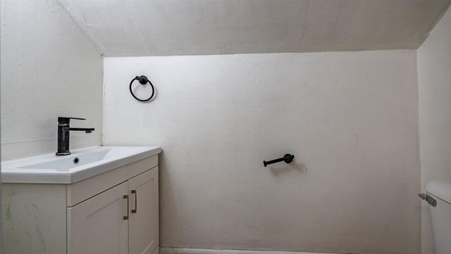 E1655 GRANDVIEW ROAD, Waupaca, WI 54981