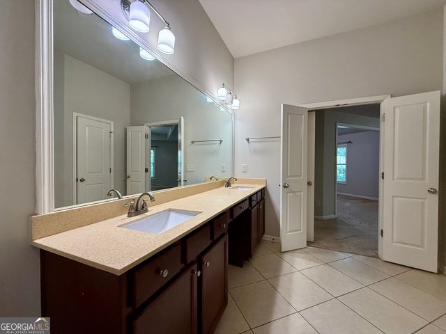 5115 Breezewood Circle, Alpharetta, GA 30004