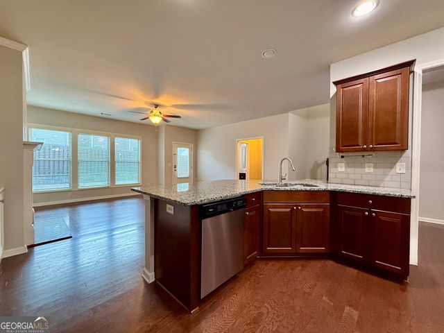 5115 Breezewood Circle, Alpharetta, GA 30004