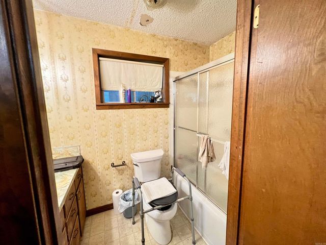 127 E Mill Street, Malvern, AR 72104