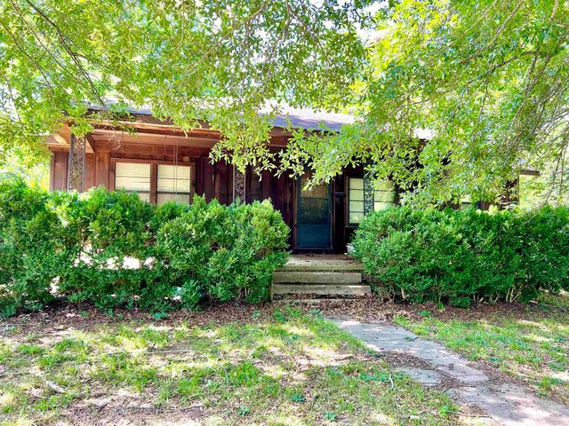 127 E Mill Street, Malvern, AR 72104