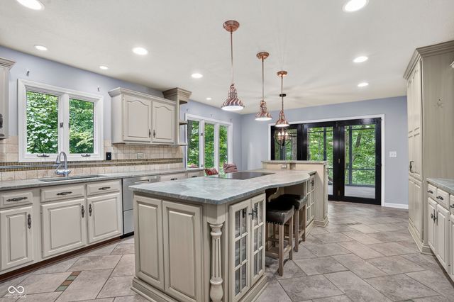 8131 Bounty Court, Indianapolis, IN 46236