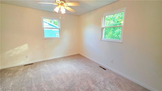 36 Suzanne Street, Little Hocking, OH 45742