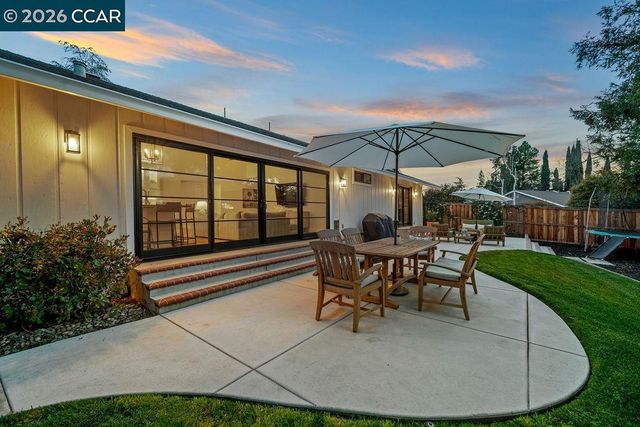 3061 San Miguel Ct, Concord, CA 94518