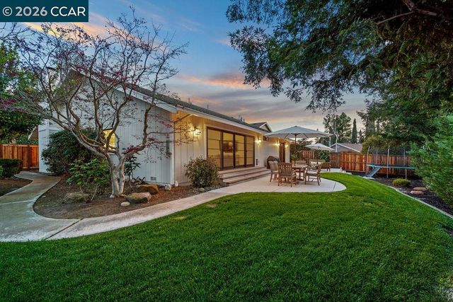 3061 San Miguel Ct, Concord, CA 94518