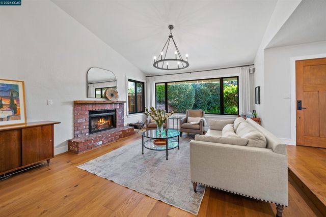 3061 San Miguel Ct, Concord, CA 94518