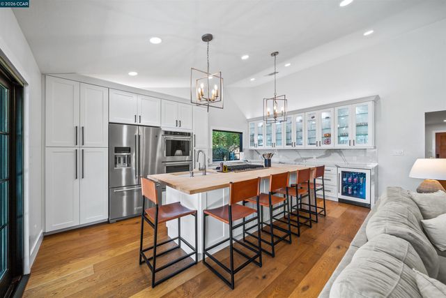 3061 San Miguel Ct, Concord, CA 94518