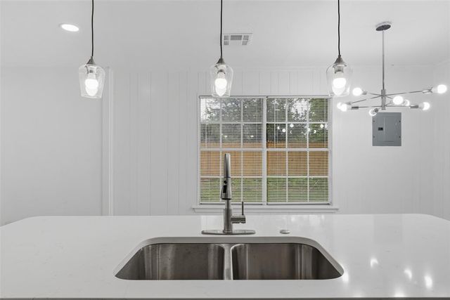 1626 Lenox Drive, Norman, OK 73069