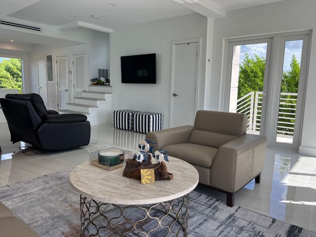 94825 Overseas Hwy Unit 285, Key Largo, FL 33037