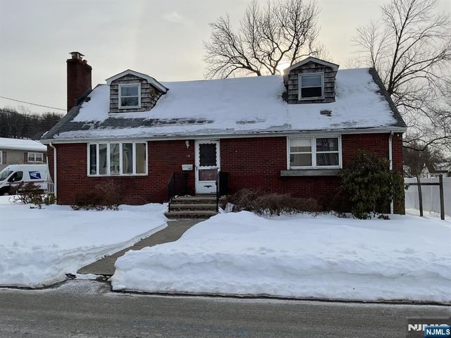 45 River Boulevard, Little Falls, NJ 07424