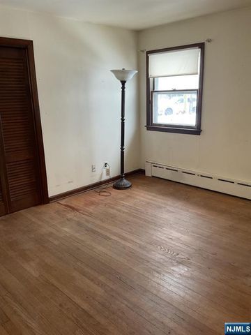 45 River Boulevard, Little Falls, NJ 07424