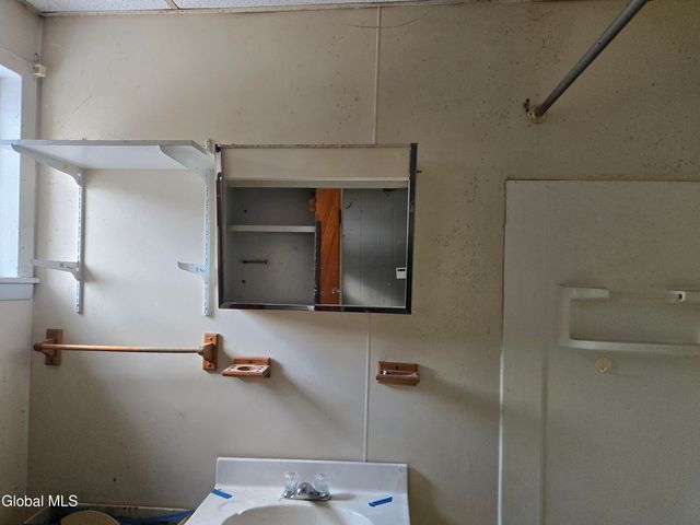 20 Elm Street, Hoosick Falls, NY 12090