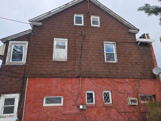 20 Elm Street, Hoosick Falls, NY 12090