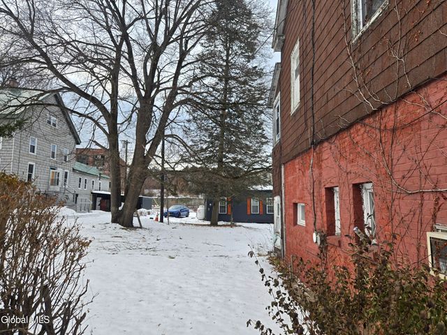 20 Elm Street, Hoosick Falls, NY 12090