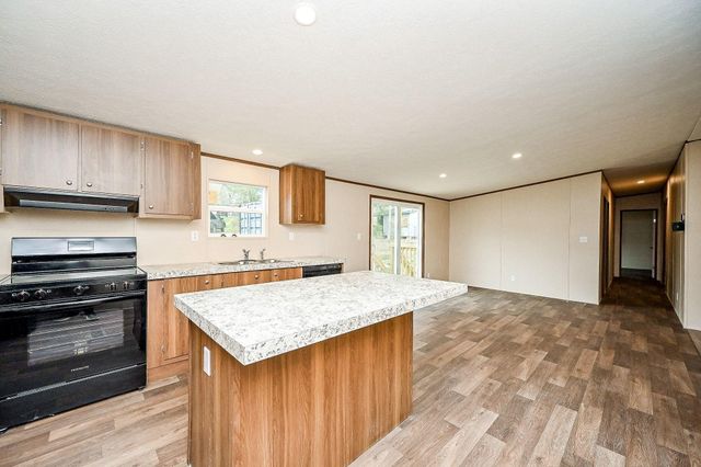 14368 Forest Circle, Montgomery, TX 77356