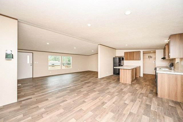 14368 Forest Circle, Montgomery, TX 77356