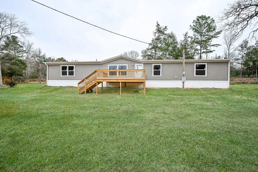 14368 Forest Circle, Montgomery, TX 77356