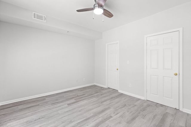1318 GARDEN WALL CIR, Reston, VA 20194