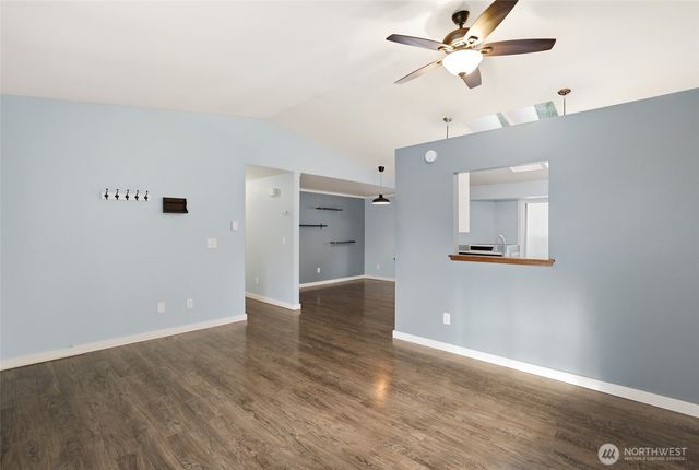 591 Malibu Drive SE, Lacey, WA 98503