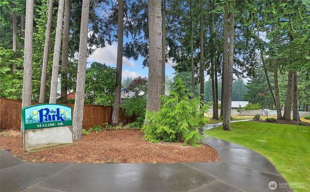 591 Malibu Drive SE, Lacey, WA 98503
