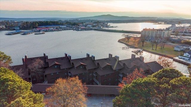 142 Lake Hamilton Dr Apt 204, Hot Springs, AR 71913