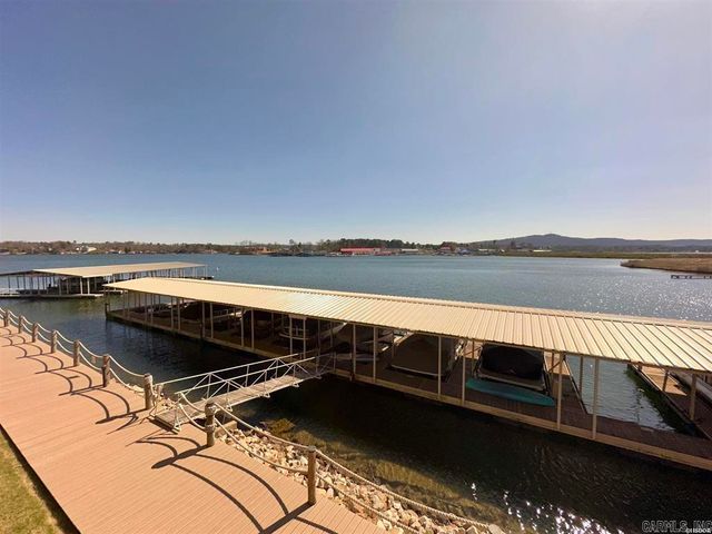 142 Lake Hamilton Dr Apt 204, Hot Springs, AR 71913