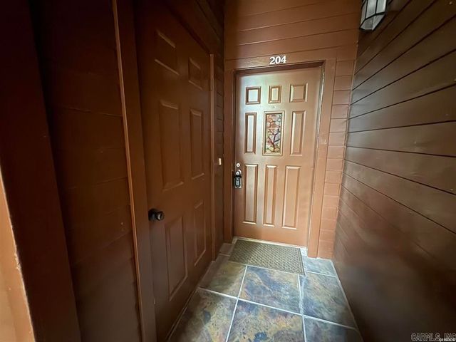 142 Lake Hamilton Dr Apt 204, Hot Springs, AR 71913