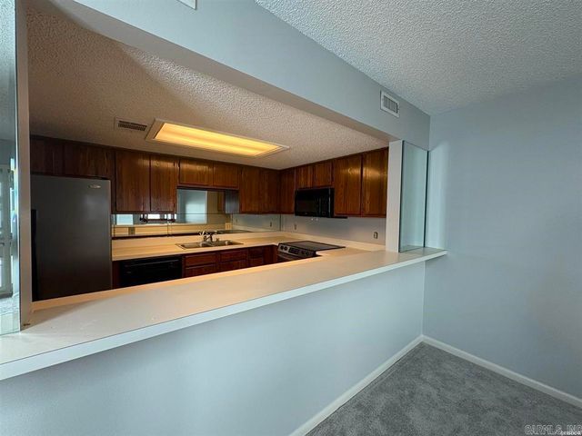 142 Lake Hamilton Dr Apt 204, Hot Springs, AR 71913