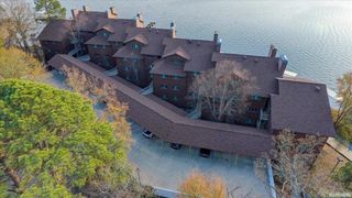 142 Lake Hamilton Dr Apt 204, Hot Springs, AR 71913