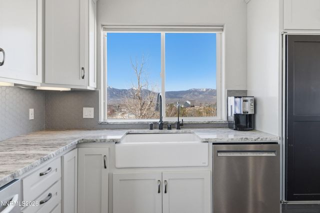 1717 Devon Court, Minden, NV 89423