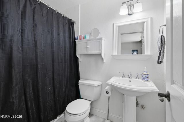 1717 Devon Court, Minden, NV 89423