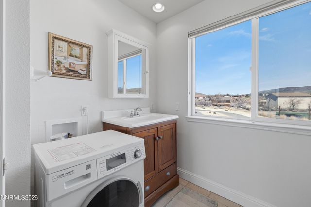 1717 Devon Court, Minden, NV 89423