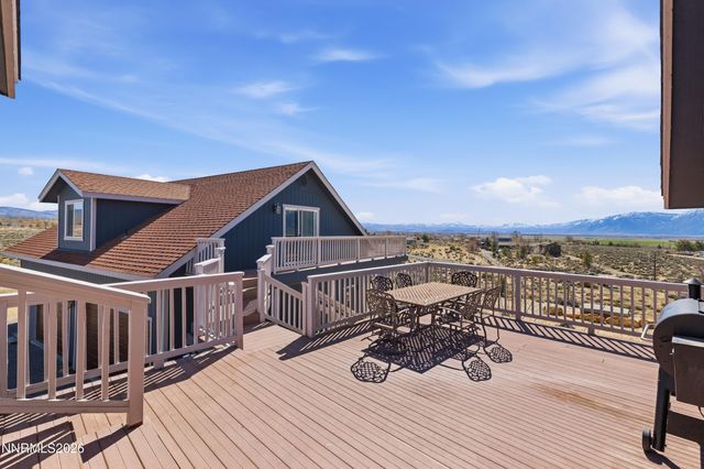1717 Devon Court, Minden, NV 89423