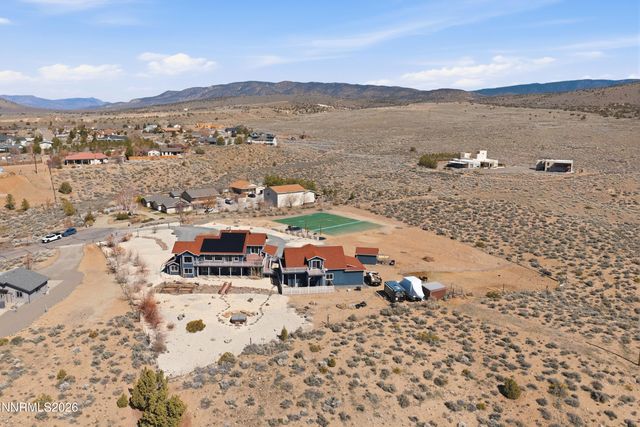 1717 Devon Court, Minden, NV 89423