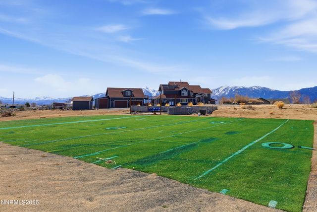 1717 Devon Court, Minden, NV 89423