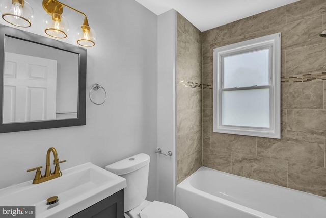 10800 LIVINGSTON RD, Fort Washington, MD 20744