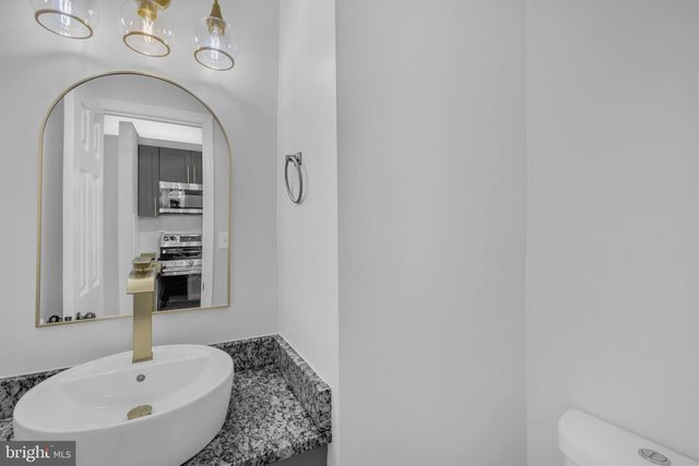 10800 LIVINGSTON RD, Fort Washington, MD 20744